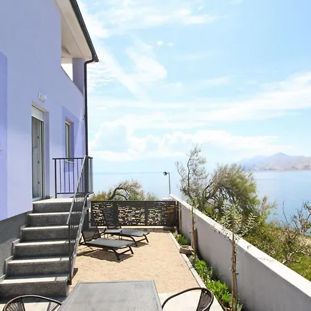 Apartmán Lavanda By Interhome Baška