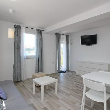 Apartmán Lavanda By Interhome Baška